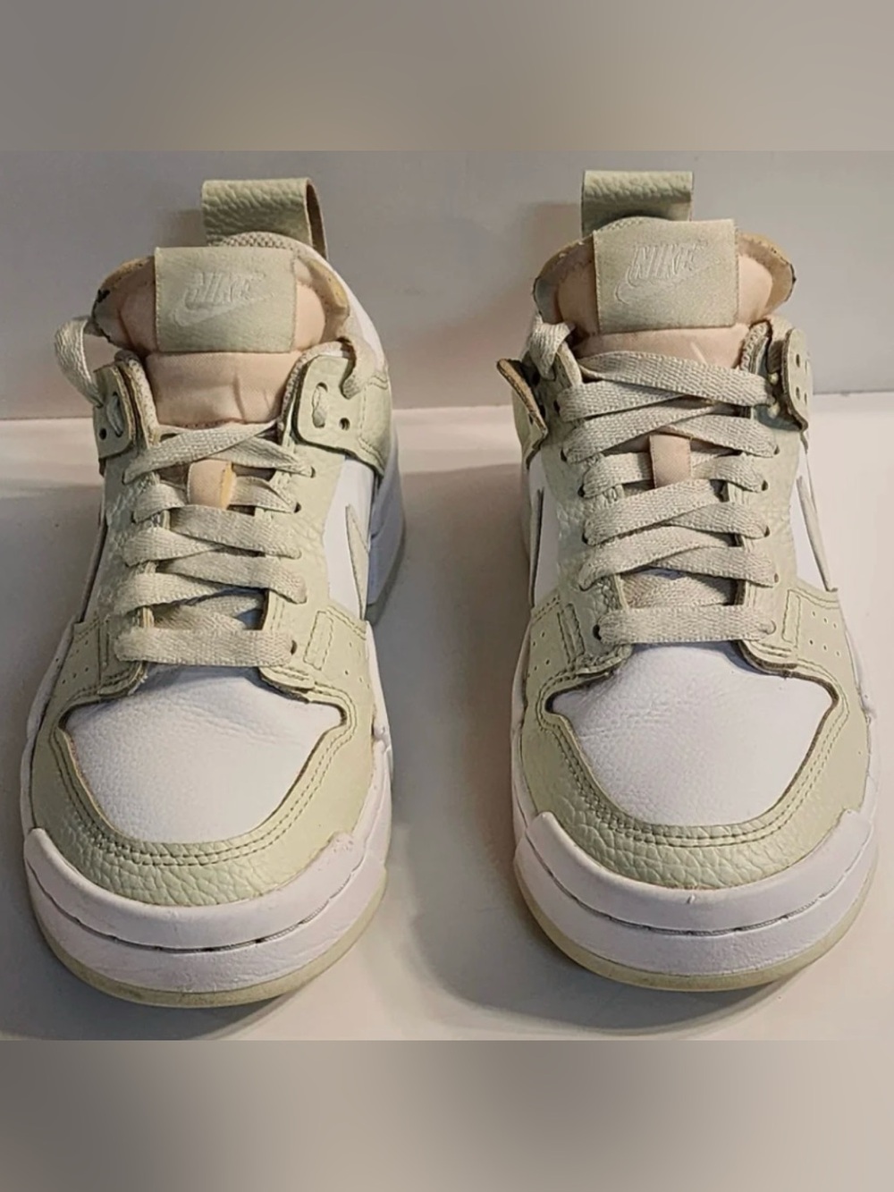 Nike White and Pale Green Low-Top Sneakers